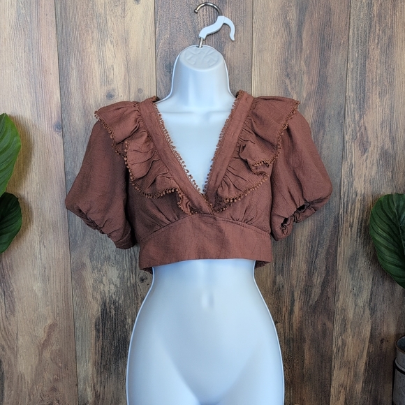 DO+BE Tops - DO+BE Elegant Brown Ruffle Boutique Crop Top NWT S             R265